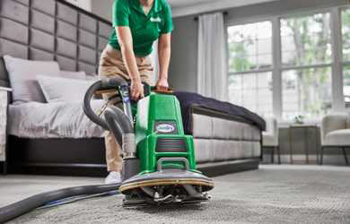 Commercial Carpet Cleaner 